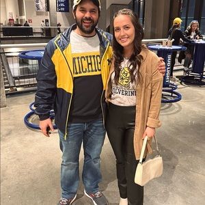 Meet your Posher, Cortney